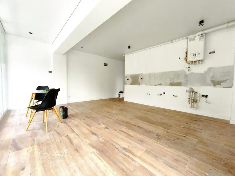 Apartament cu 2 camere decomandat în Valea Alba