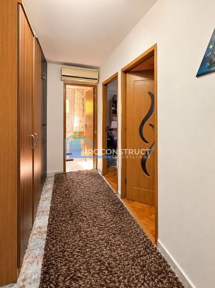 Apartament cu 3 camere decomandat, mobilat în Girocului