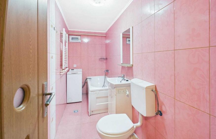 Garsonieră decomandată în Dâmbovița