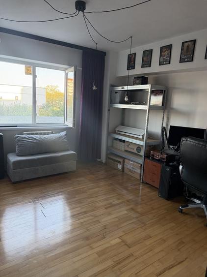 Apartament cu 2 camere decomandat în Buzaului