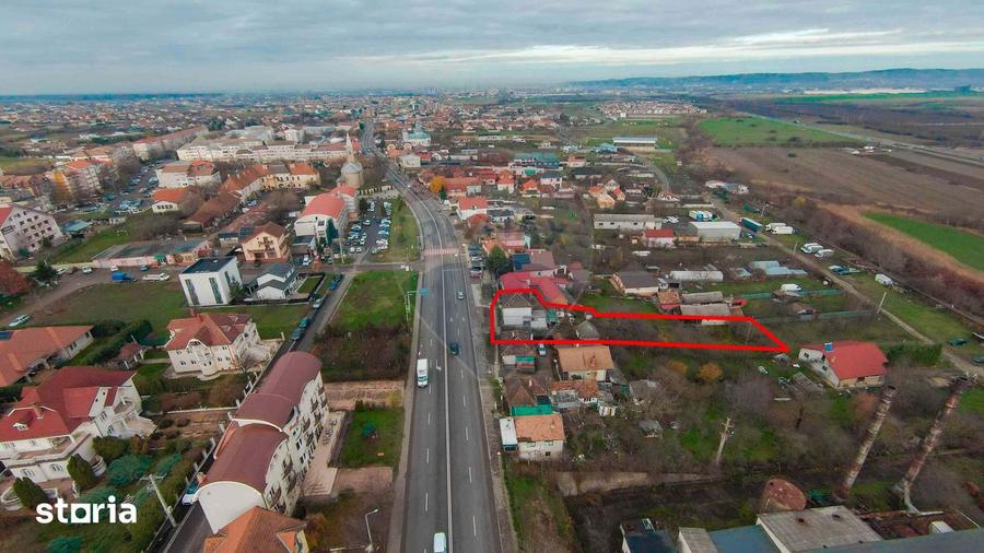 Casă cu 5 camere cu Teren 1054 Mp în Sânmartin