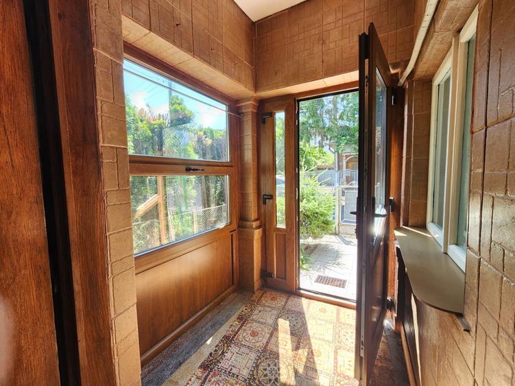 Duplex cu 4 camere cu Canalizare în Nicolina