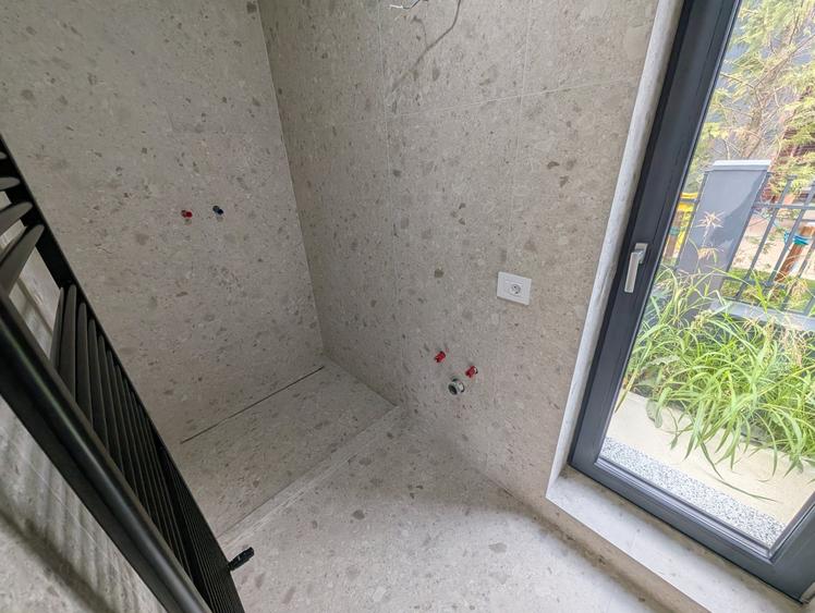Casă individuală cu 4 camere cu Teren 460 Mp în Balotești