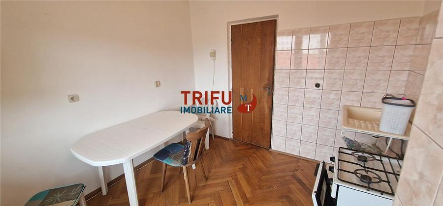 Apartament 3 camere, 2 bai, garaj, boxa zona Cetate - 5