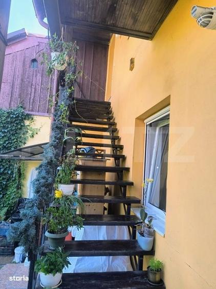 Casă cu 4 camere în Central