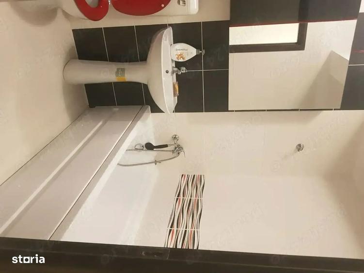 Apartament cu 2 camere decomandat, mobilat în Central — fotografia 1