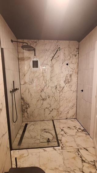 Apartament cu 3 camere decomandat, mobilat în Bună Ziua