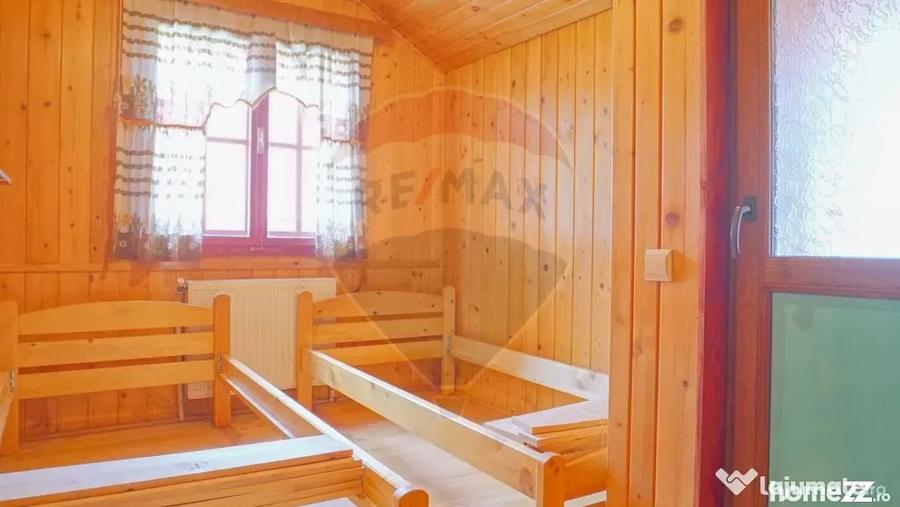 Casă cu 5 camere cu Teren 511 Mp în Bran