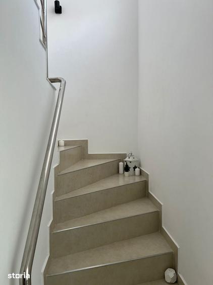 Casă cu 3 camere cu Teren 25 Mp în Titan