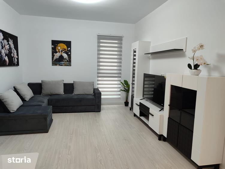 Apartament cu 3 camere decomandat în Păulești