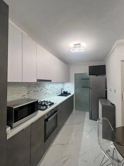 Apartament cu 2 camere decomandat în Panduri