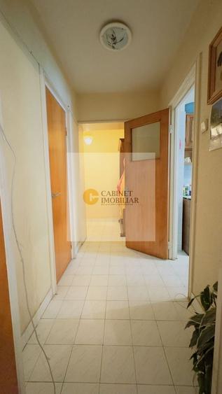 Apartament cu 2 camere decomandat în Drumul Taberei