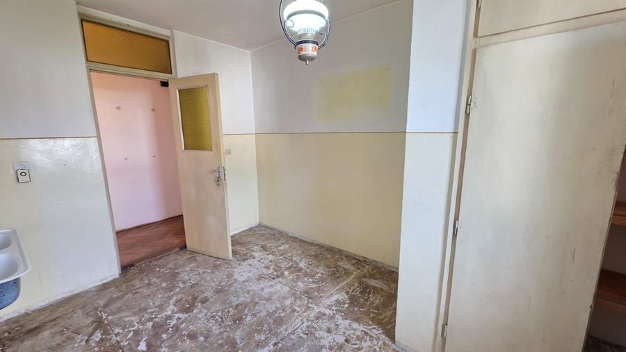 Apartament cu 3 camere 2 bai 2 balcoane si pivnita de vanzare in Strand - 17