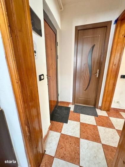 Apartament cu 2 camere decomandat în Republicii