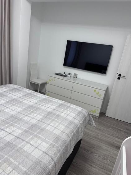 Apartament cu 2 camere decomandat în Dobroești