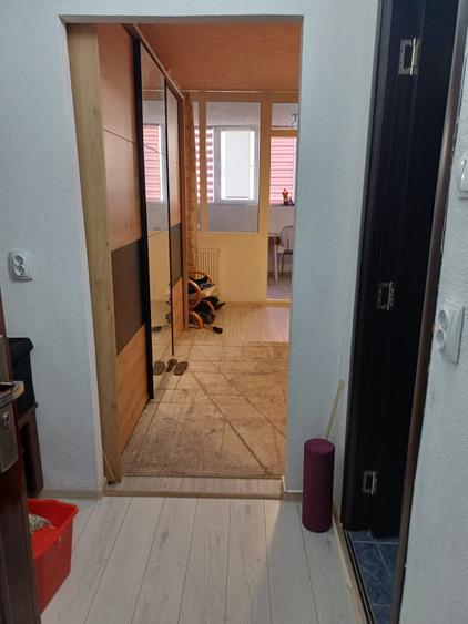 Garsonieră decomandată în Dosu Bricii