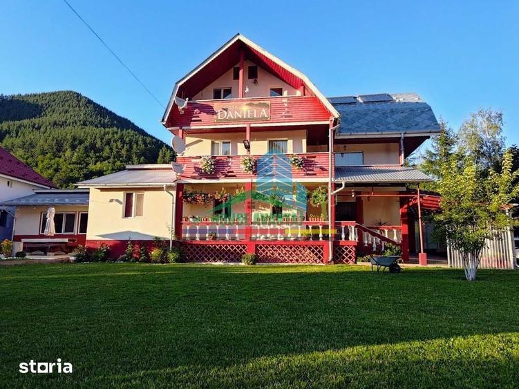 Casă cu 10 camere cu Teren 677 Mp în Tulnici