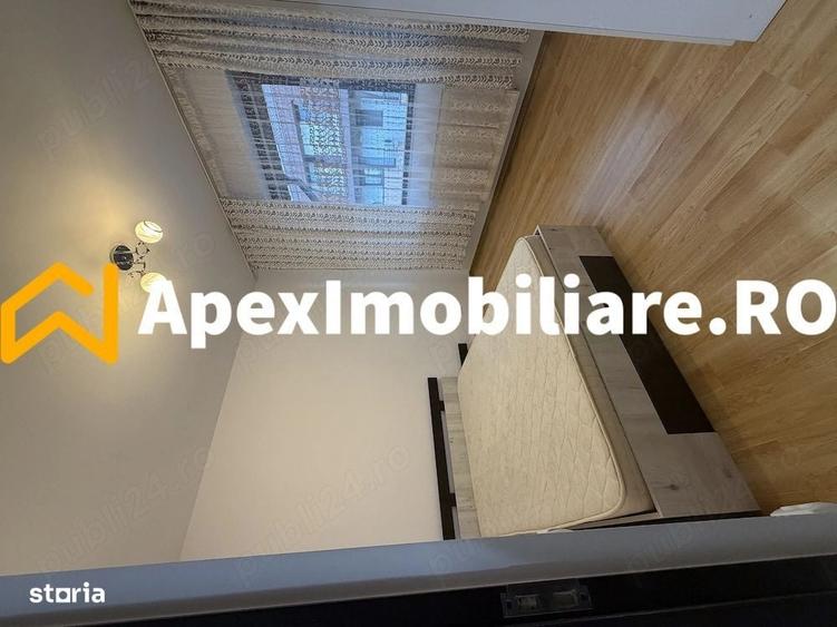 Apartament cu 3 camere semidecomandat în Rahova