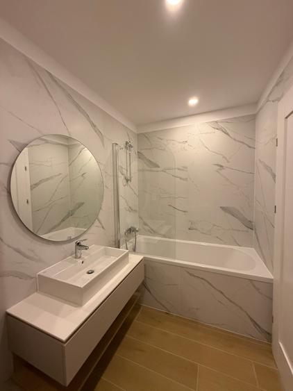 Apartament de Inchiriat 3 camere - 4
