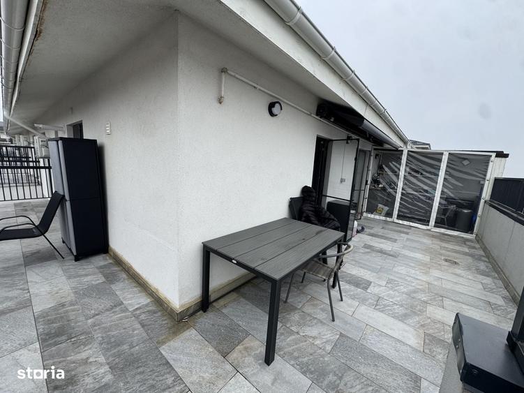 Apartament cu 4 camere în Central
