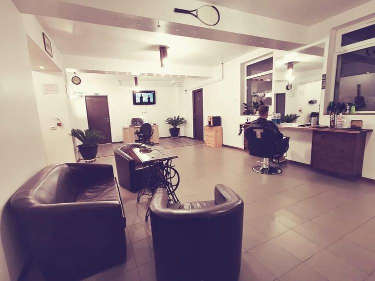 Spațiu comercial, de 75 mp, în Schela Cladovei