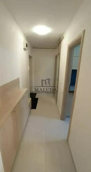 Apartament cu 2 camere semidecomandat, mobilat în Calea București
