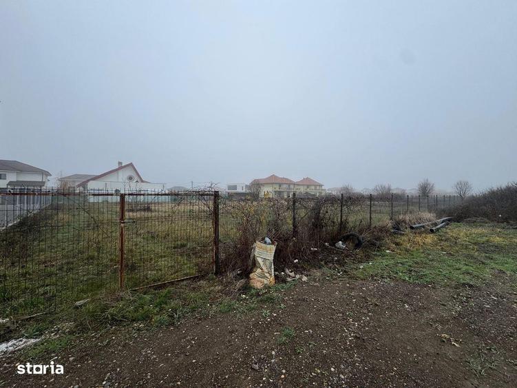 Teren de 1409 mp, în Dumbrăvița