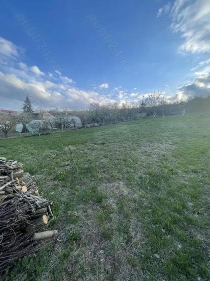 Teren de 1000 mp, în Șorogari