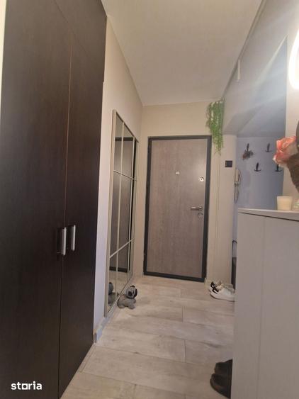 Apartament cu 3 camere decomandat în CET