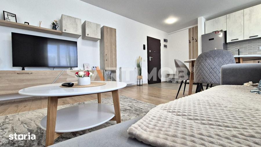 Apartament cu 2 camere semidecomandat în Tractorul
