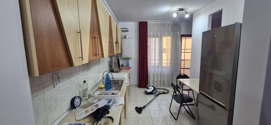 Apartament cu 2 camere decomandat în Florești