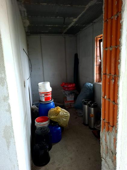 Casă individuală cu 4 camere cu Garaj în Călinești