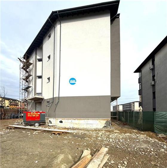 Garsonieră decomandată în Valea Adâncă