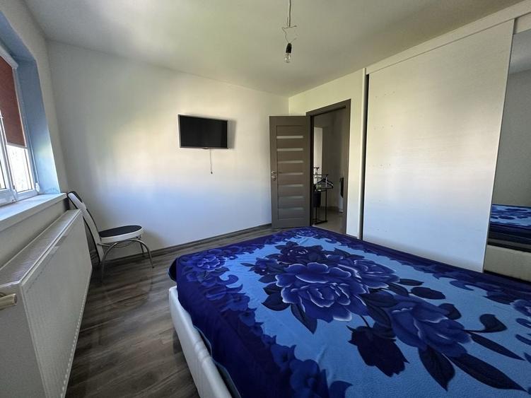 Apartament cu 2 camere decomandat în Uiești