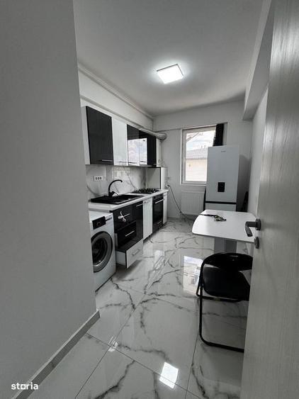 Apartament cu 3 camere decomandat în Ghencea
