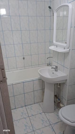 Apartament cu 2 camere semidecomandat în Viziru 3