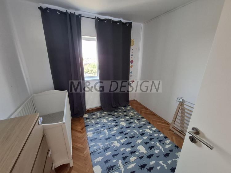 Apartament cu 3 camere decomandat, mobilat în Dâmbovița