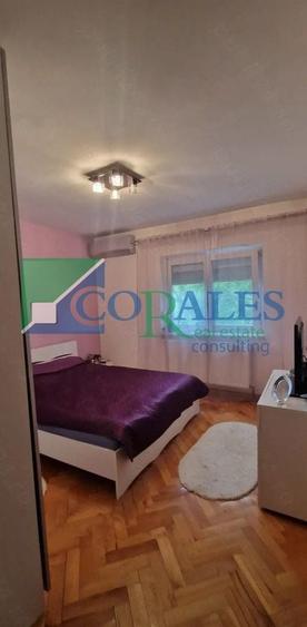 Apartament cu 4 camere decomandat, mobilat în Aradului