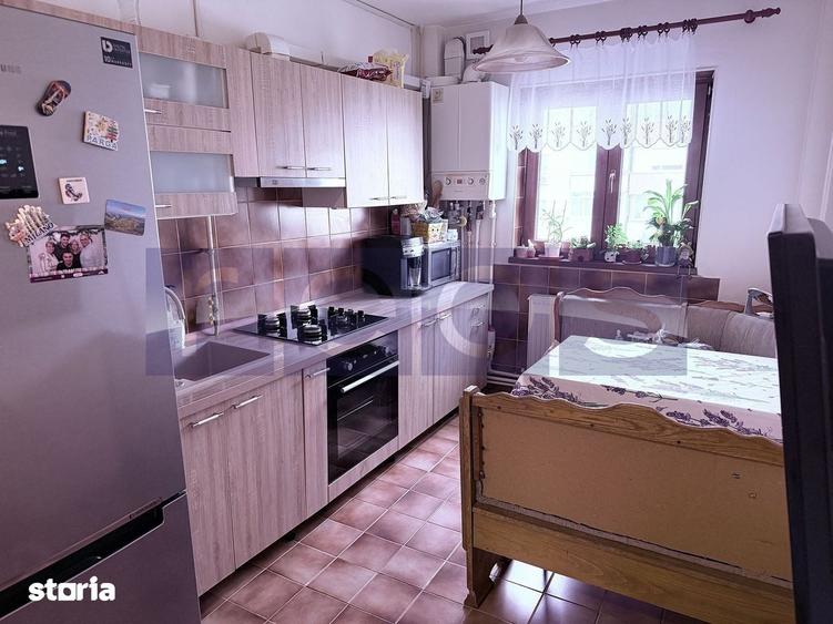 Apartament cu 3 camere decomandat în Crângași