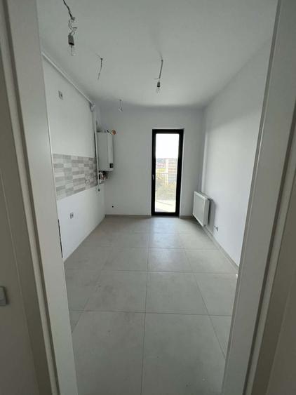 Apartament cu 2 camere decomandat în Exterior Vest