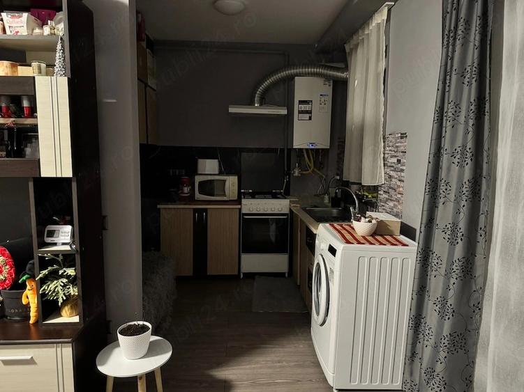 Apartament cu 2 camere decomandat în Exterior Vest