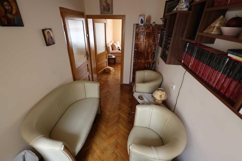 Casă cu 4 camere în Muncitoresc