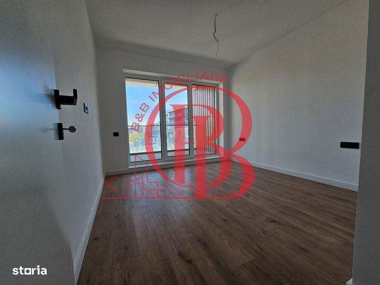 Apartament cu 4 camere, mobilat în Industriilor