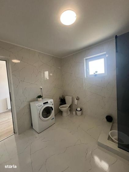 Casă cu 4 camere cu Teren 223 Mp în Central