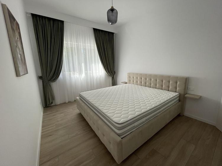 Apartament cu 2 camere decomandat în Ghiroda