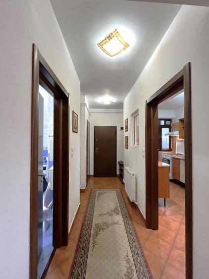 Apartament cu 3 camere semidecomandat, mobilat în Dorobanți