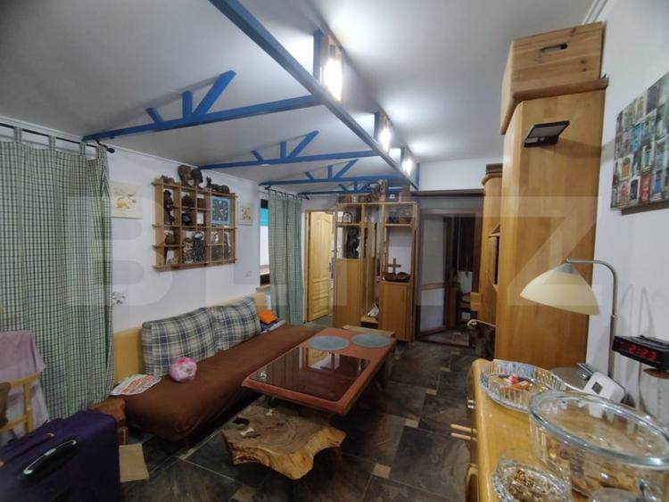Apartament cu 4 camere nedecomandat, mobilat în Valea Lupului