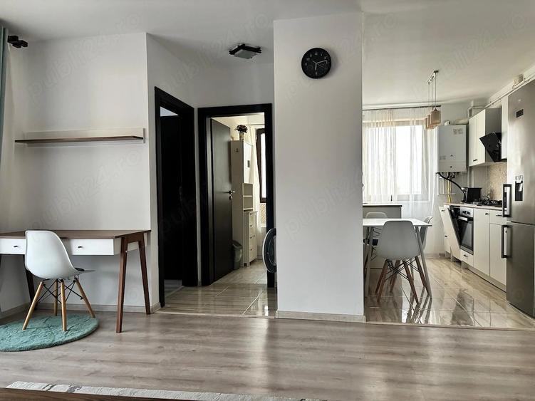Apartament cu 2 camere semidecomandat, mobilat în Giroc