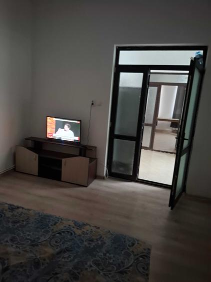 Casă cu 4 camere cu Teren 350 Mp în Unirii