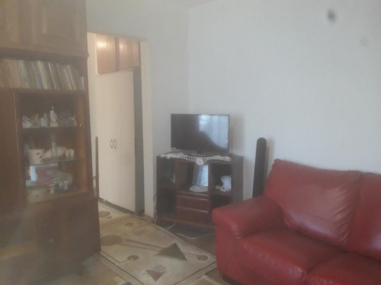 Apartament Cu 2 Camere Semidecomandate Zona Zamca - 4